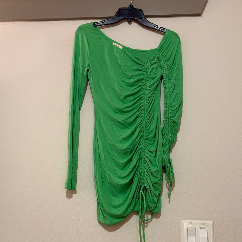Camila Coelho Lena Mini Dress in Green SZ XS EUC - Picture 3 of 7